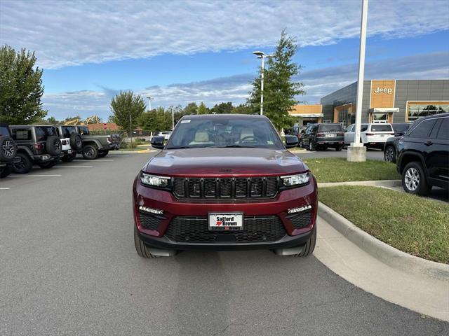 new 2025 Jeep Grand Cherokee car, priced at $50,332