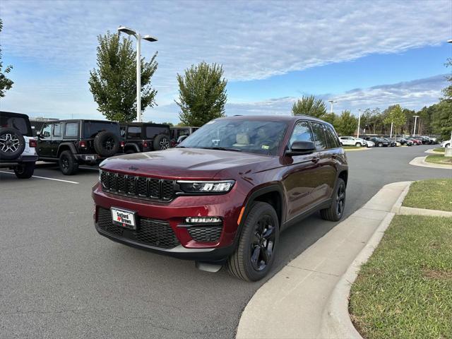 new 2025 Jeep Grand Cherokee car, priced at $50,332