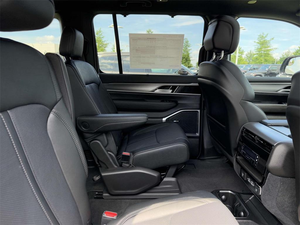 new 2025 Jeep Wagoneer car, priced at $69,278