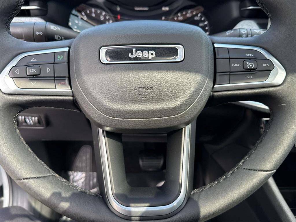 used 2025 Jeep Compass car, priced at $25,750