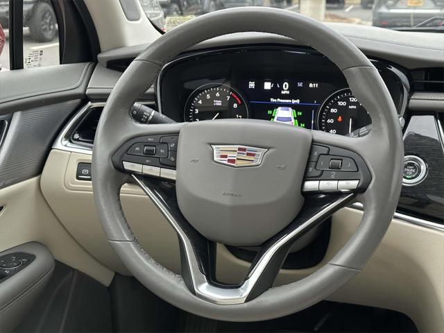 used 2022 Cadillac XT6 car, priced at $29,998