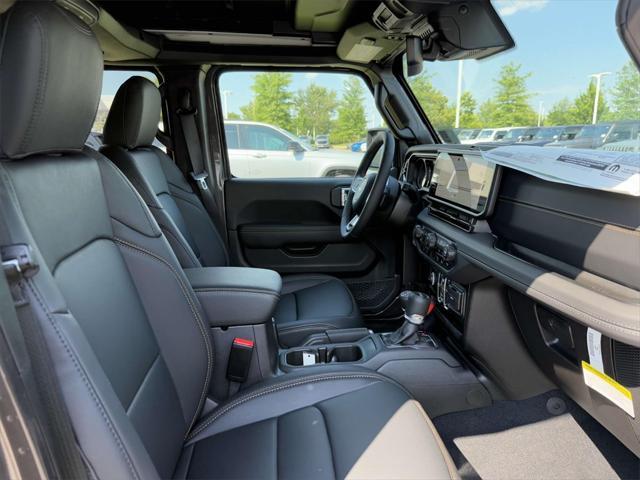 new 2025 Jeep Wrangler car, priced at $50,212