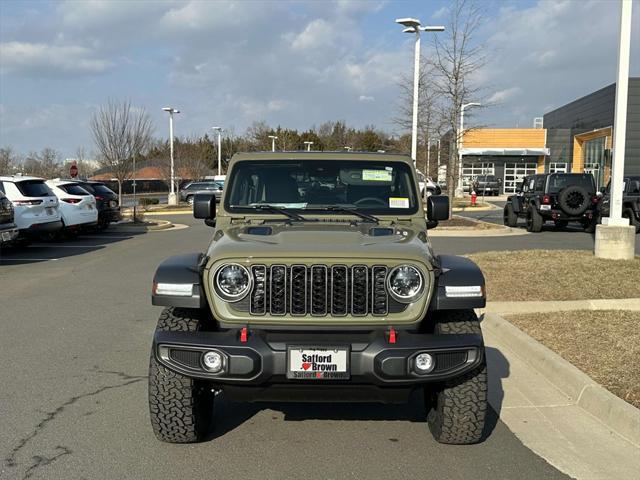 new 2025 Jeep Wrangler car, priced at $52,605