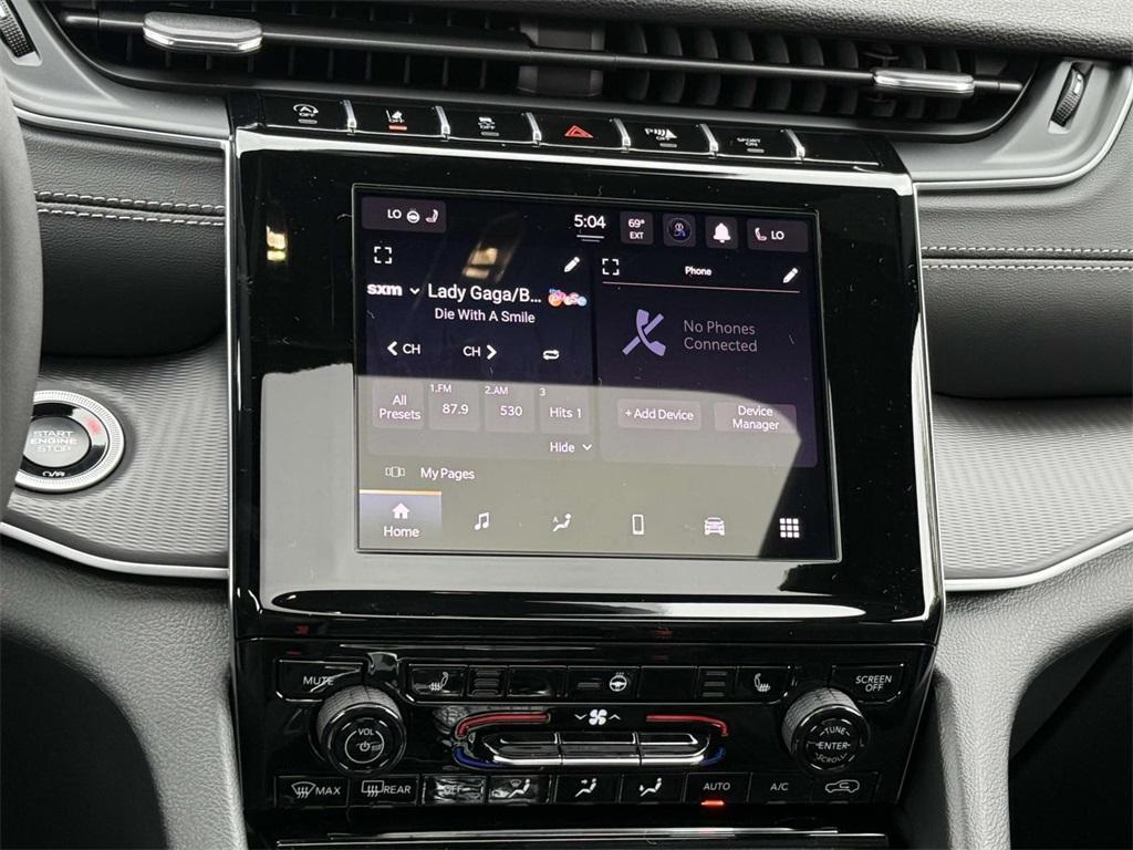 new 2025 Jeep Grand Cherokee L car, priced at $44,403