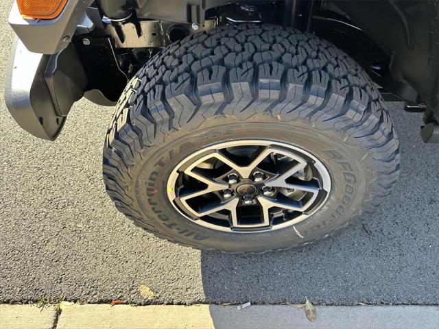 new 2025 Jeep Wrangler car, priced at $53,409