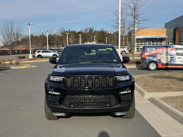 new 2025 Jeep Grand Cherokee car, priced at $49,505