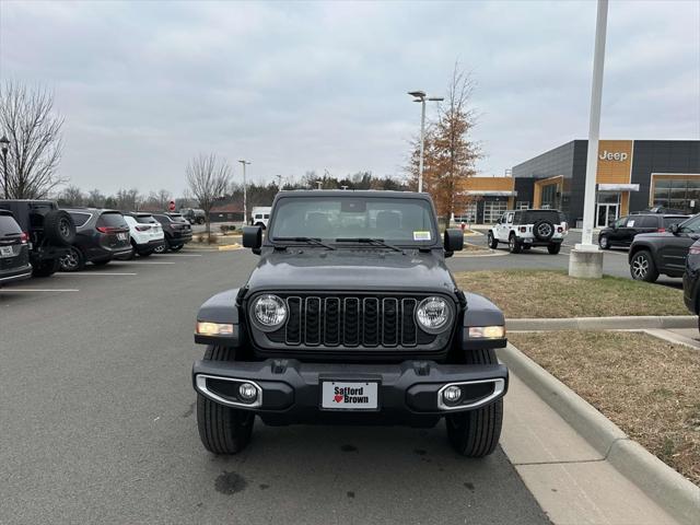 new 2025 Jeep Gladiator car, priced at $42,605