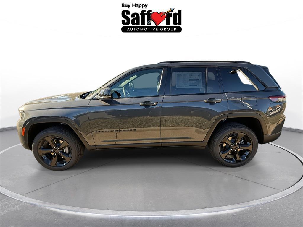 new 2025 Jeep Grand Cherokee car, priced at $39,320