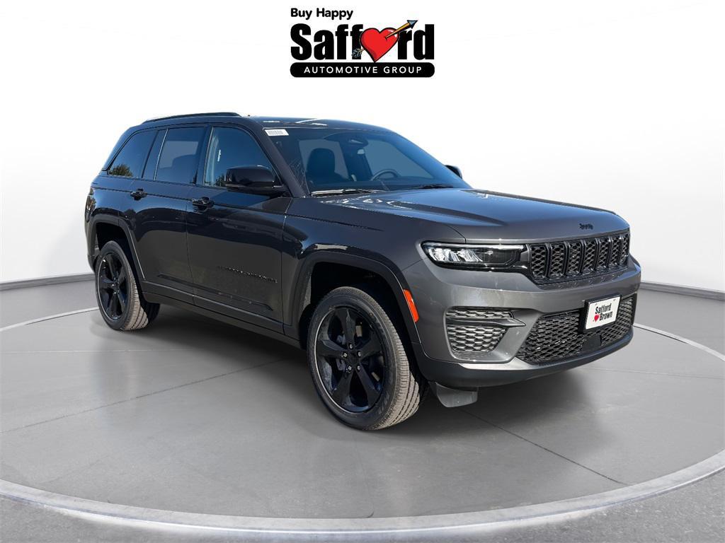 new 2025 Jeep Grand Cherokee car, priced at $39,320
