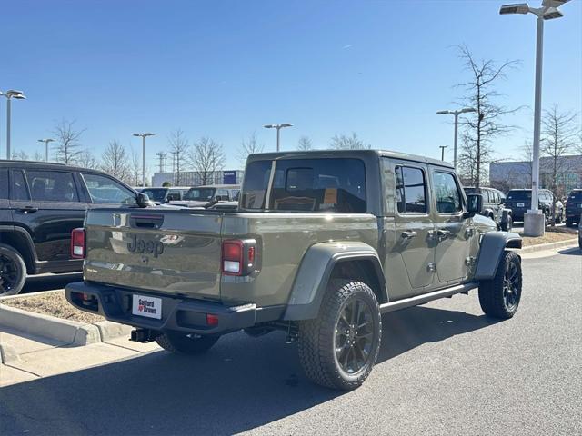 new 2025 Jeep Gladiator car, priced at $40,105