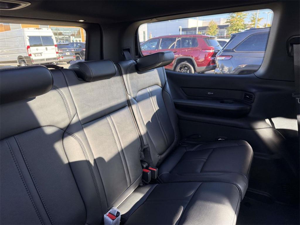 new 2025 Jeep Wagoneer car, priced at $73,501