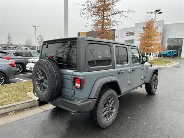 new 2025 Jeep Wrangler car, priced at $43,162