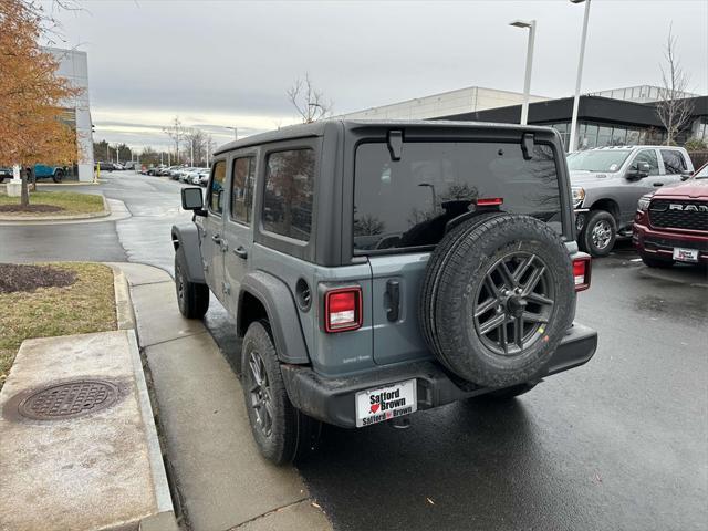 new 2025 Jeep Wrangler car, priced at $43,162