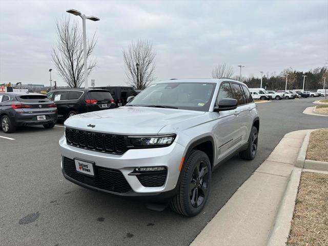 new 2025 Jeep Grand Cherokee car, priced at $48,405