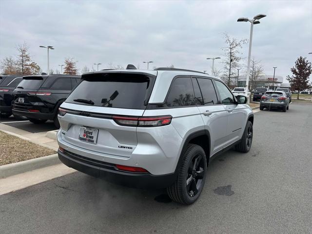 new 2025 Jeep Grand Cherokee car, priced at $48,405