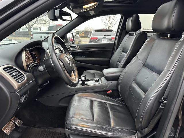 used 2015 Jeep Grand Cherokee car, priced at $13,998