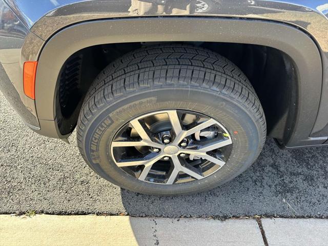 new 2025 Jeep Grand Cherokee L car, priced at $48,629