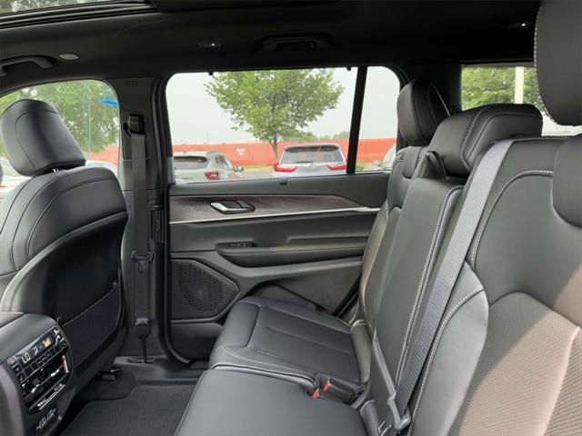 new 2025 Jeep Grand Cherokee L car, priced at $49,582