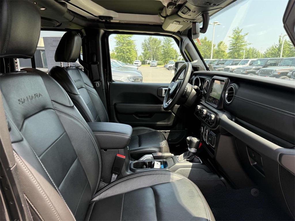 used 2022 Jeep Wrangler Unlimited car, priced at $33,000