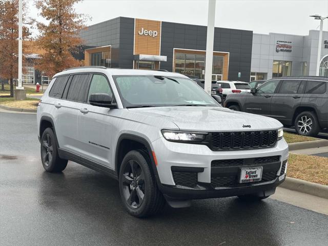 new 2024 Jeep Grand Cherokee L car, priced at $42,605