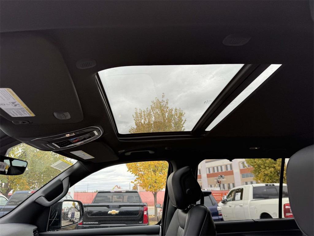 new 2025 Jeep Wagoneer L car, priced at $74,644