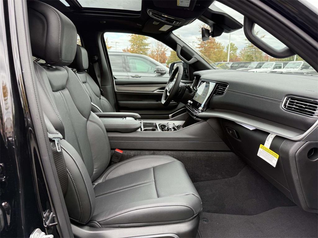 new 2025 Jeep Wagoneer L car, priced at $74,644