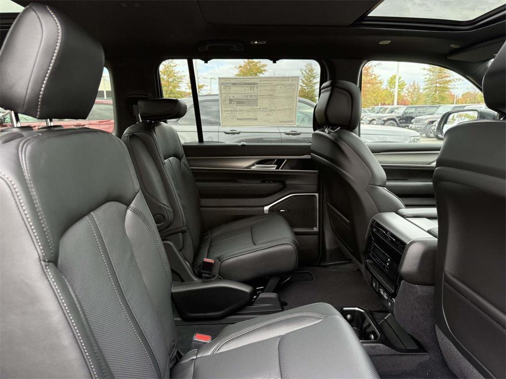 new 2025 Jeep Wagoneer L car, priced at $74,644