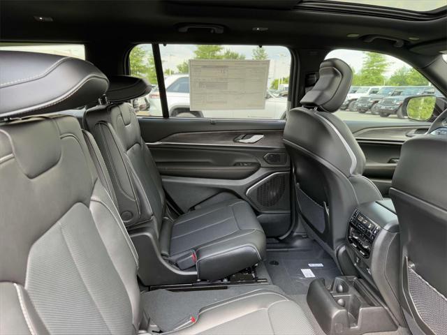 new 2025 Jeep Grand Cherokee L car, priced at $56,737