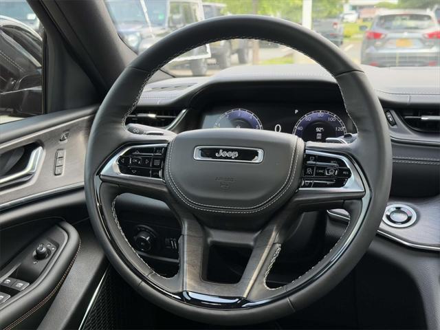 new 2025 Jeep Grand Cherokee L car, priced at $56,737