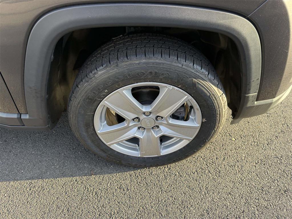 used 2022 Jeep Compass car, priced at $19,995