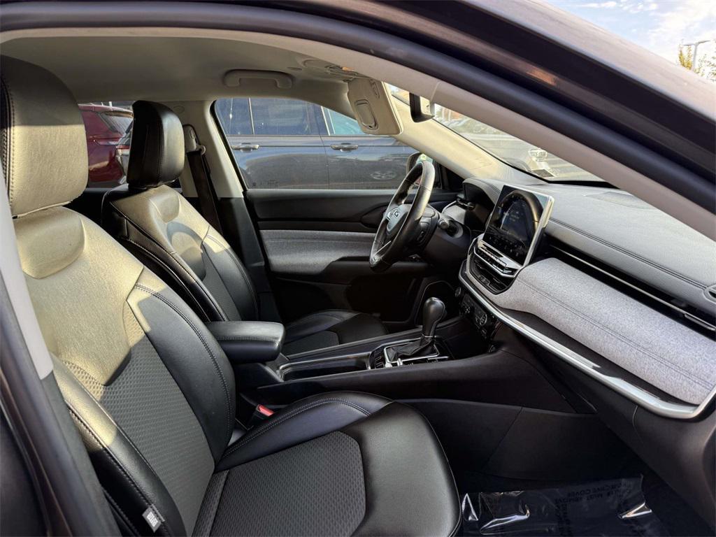 used 2022 Jeep Compass car, priced at $19,995