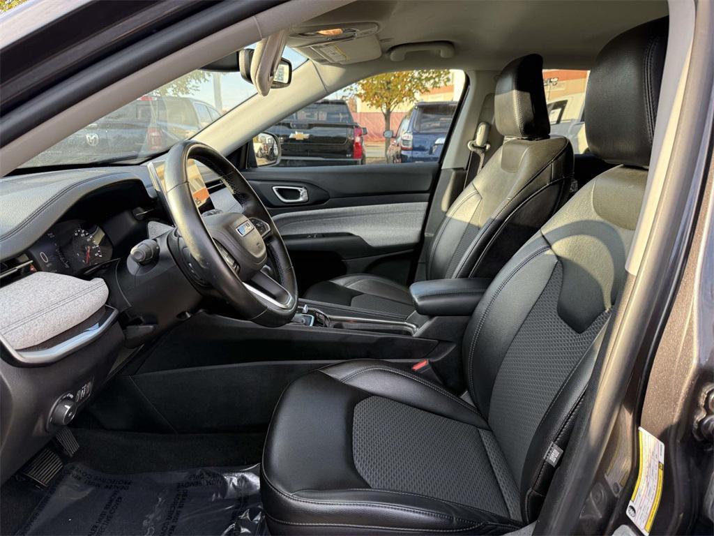 used 2022 Jeep Compass car, priced at $19,995