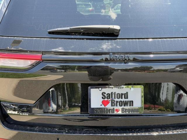new 2025 Jeep Grand Cherokee car, priced at $39,185
