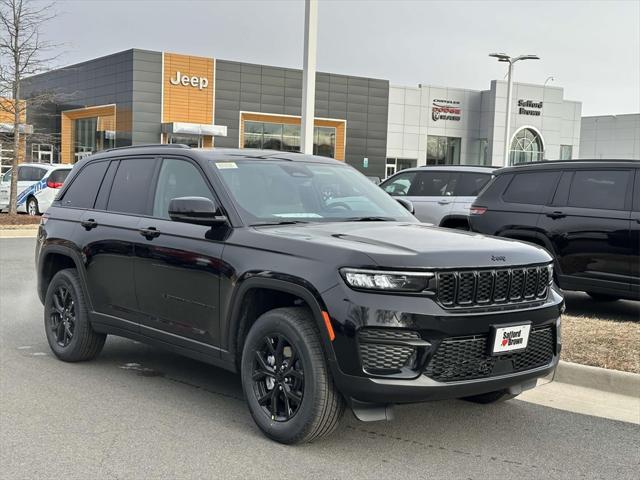 new 2025 Jeep Grand Cherokee car, priced at $39,605