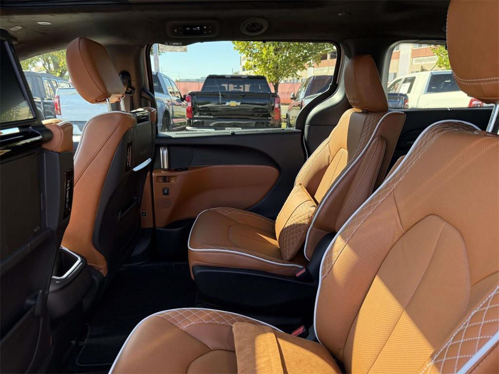 new 2026 Chrysler Pacifica car, priced at $50,102