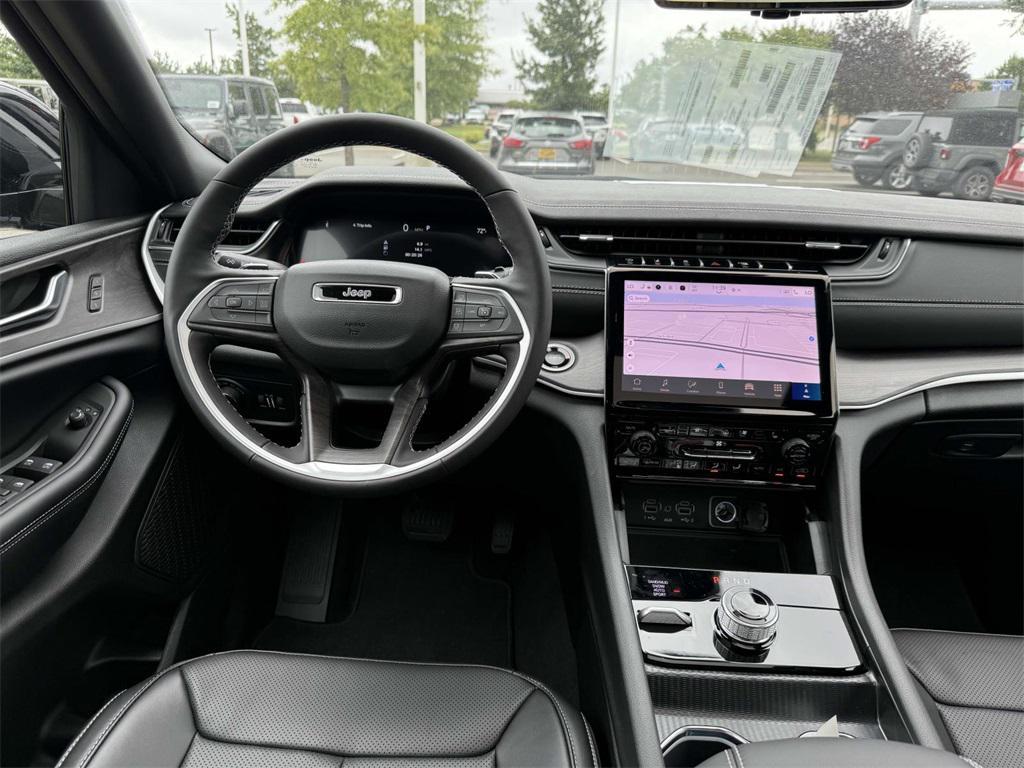 new 2025 Jeep Grand Cherokee L car, priced at $47,685