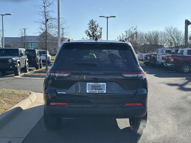 new 2025 Jeep Grand Cherokee car, priced at $48,405