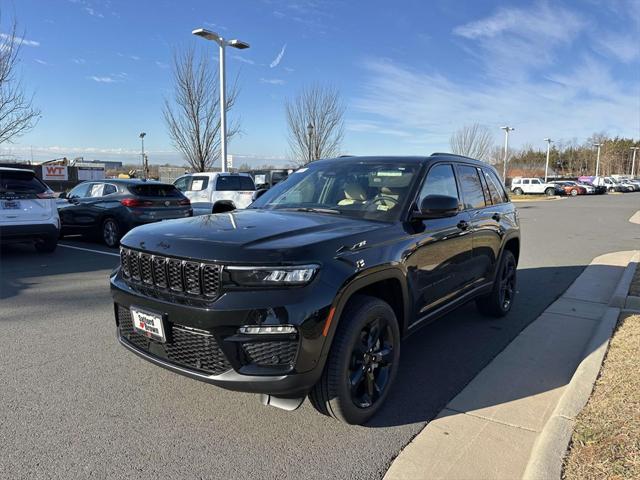 new 2025 Jeep Grand Cherokee car, priced at $48,405