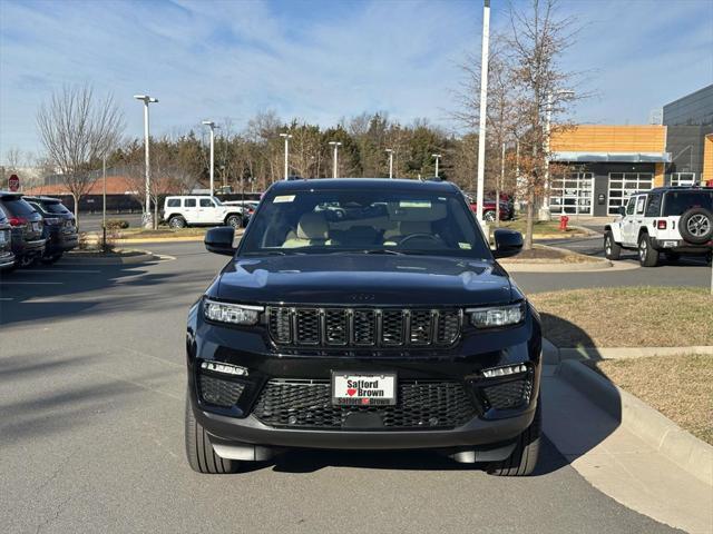 new 2025 Jeep Grand Cherokee car, priced at $48,405