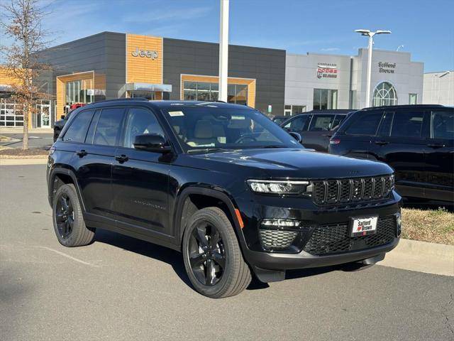 new 2025 Jeep Grand Cherokee car, priced at $48,405