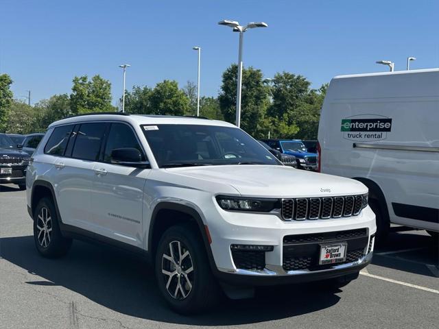 new 2024 Jeep Grand Cherokee L car, priced at $44,458