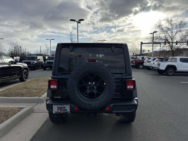 new 2025 Jeep Wrangler car, priced at $46,605