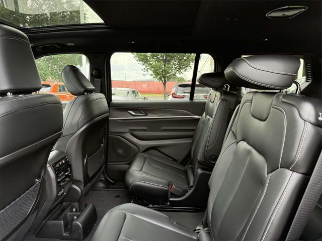 new 2025 Jeep Grand Cherokee L car, priced at $43,382