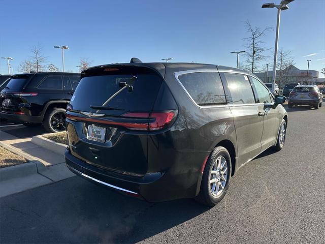 new 2025 Chrysler Pacifica car, priced at $44,500