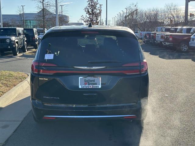 new 2025 Chrysler Pacifica car, priced at $44,500