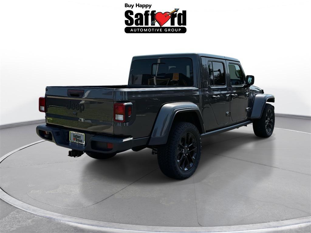 used 2025 Jeep Gladiator car, priced at $37,000
