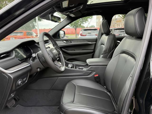 new 2025 Jeep Grand Cherokee L car, priced at $46,382