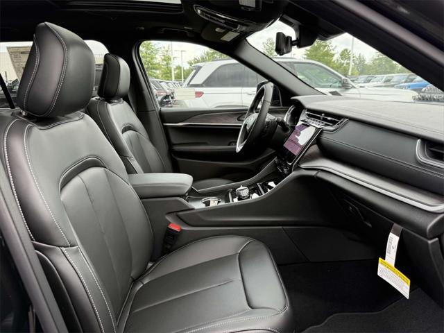 new 2025 Jeep Grand Cherokee L car, priced at $46,382