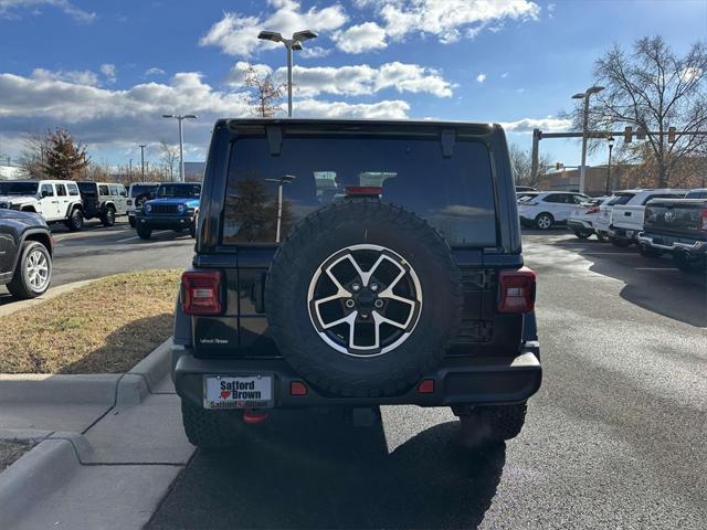 new 2025 Jeep Wrangler car, priced at $57,115