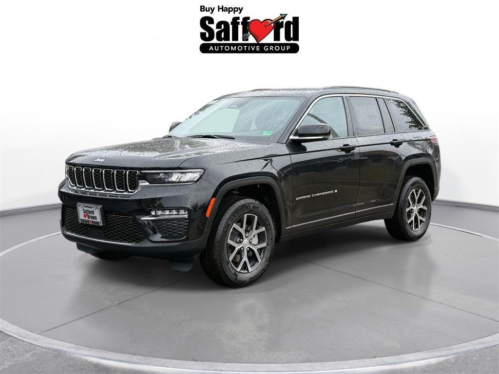 new 2025 Jeep Grand Cherokee car, priced at $41,752